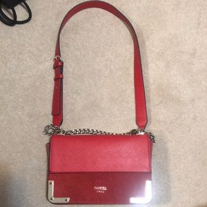 Guess Shoulder Bag